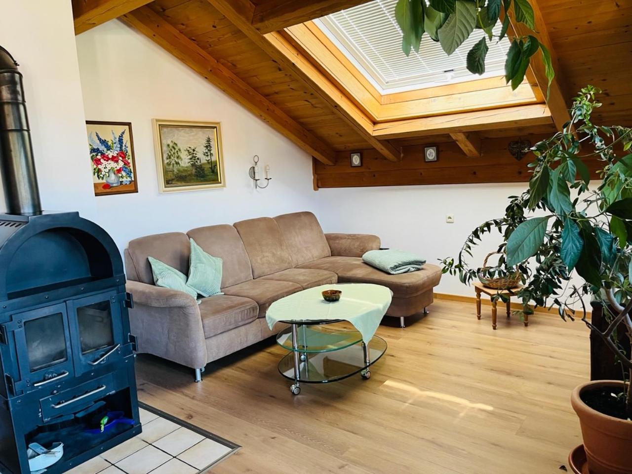 Appartement Haus Oberland à Bad Endorf Extérieur photo